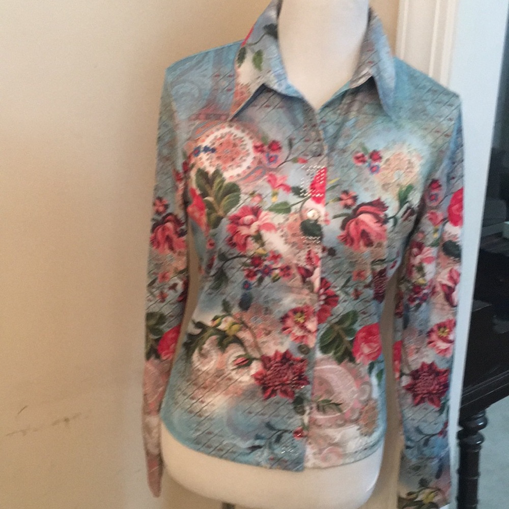 Ladies Shirt by M by Maurice’s